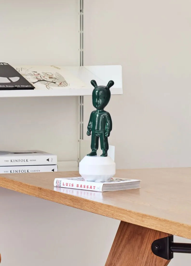 Scultura The dark green Guest