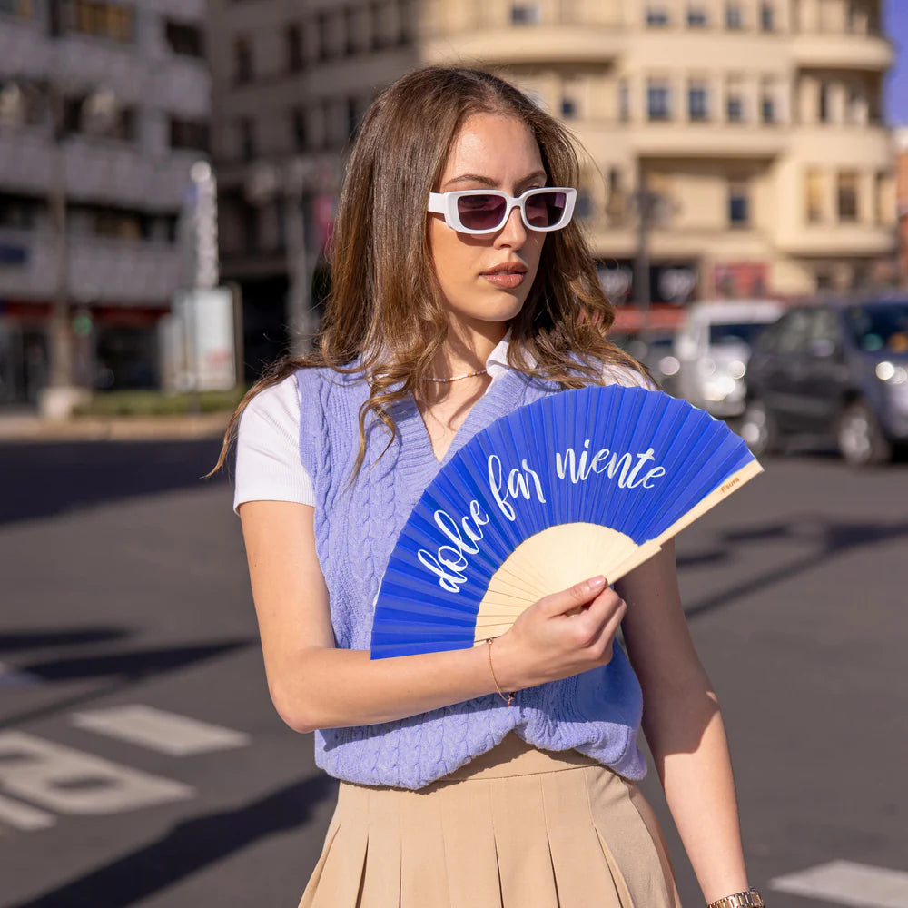 Ventaglio blu "Dolce far niente"