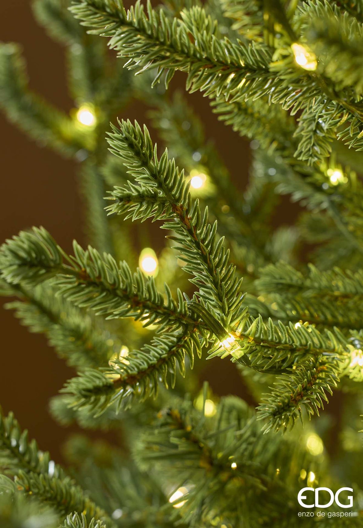Albero di Natale Pino Lucciole EDG con 3.100 Rice LED – H 210 cm